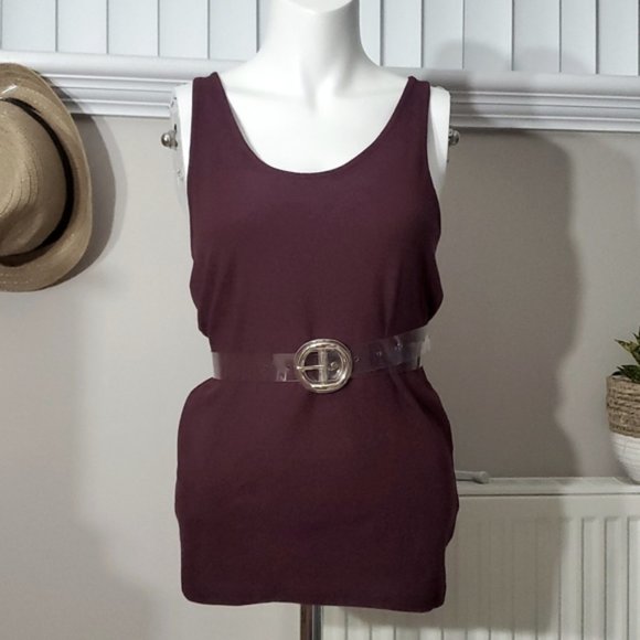 Gap Ribbed Burgundy Tank- Size Medium- NWOT (Does Not Come With Belt) - Picture 1 of 7
